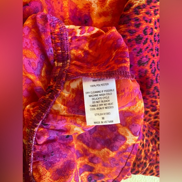 Epique Moi Size M Sheer Top Peplum Abstract Multicolor 100% Polyester V Neck - Picture 6 of 7